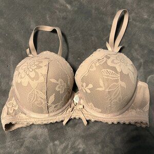 Show Off Feeling Femme Lace Push up Bra 36B